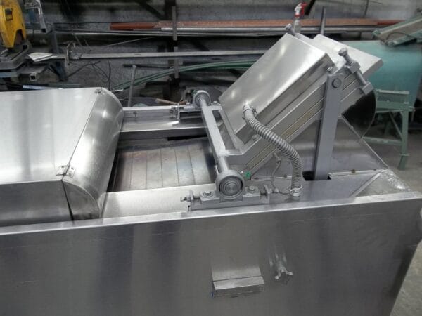 T5000 Wheat Flour Tortilla Making Machine with Automatic Grill - Image 8